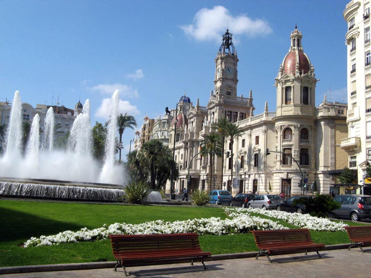 Апартаменты Tranquilo Y Acogedor En El Centro De La Ciudad Валенсия Экстерьер фото