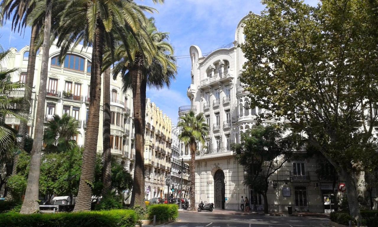 Апартаменты Tranquilo Y Acogedor En El Centro De La Ciudad Валенсия Экстерьер фото